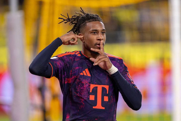Maykl Olise Bundesliqada sentyabr ayının ən yaxşı futbolçusu seçildi
