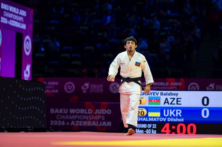 Balabəy Ağayev dünya çempionatında mübarizəni dayandırıb