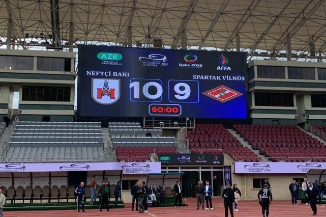 Tofiq Bəhramov stadionunun yubileyi veteranların qarşılaşması ilə qeyd olunub
