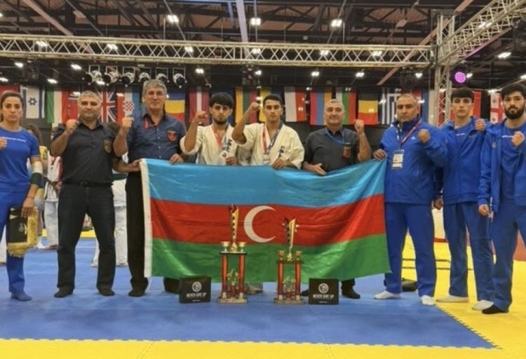 Azərbaycan karateçiləri beynəlxalq yarışlarda 3 medal qazanıblar