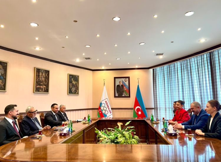 MOK-da Belarus Milli Olimpiya Komitəsinin prezidenti ilə görüş keçirilib