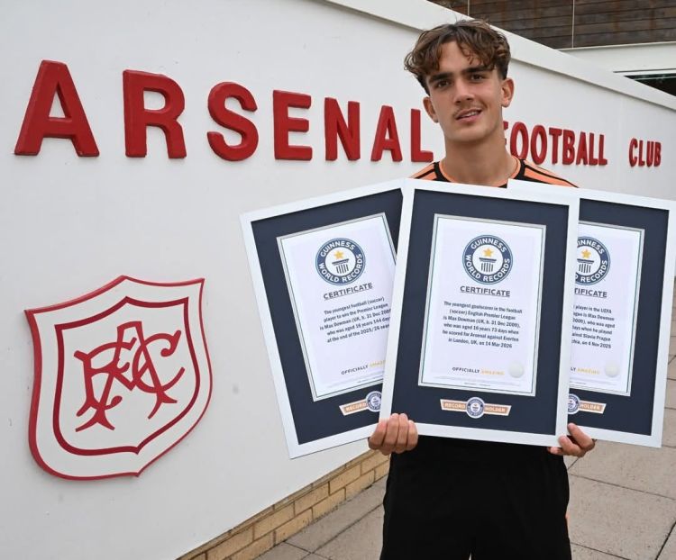 “Arsenal”ın 16 yaşlı futbolçusu 3 rekordla Ginnesin Rekordlar Kitabına düşüb