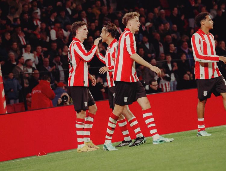 PSV “Herenven”ə qalib gəldi