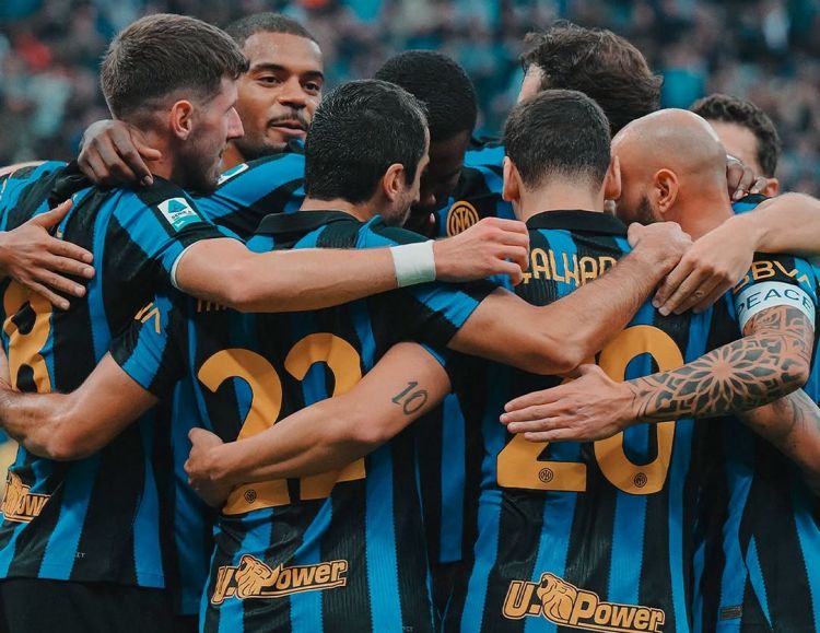 “İnter” “Parma”nı üç qolla məğlub etdi