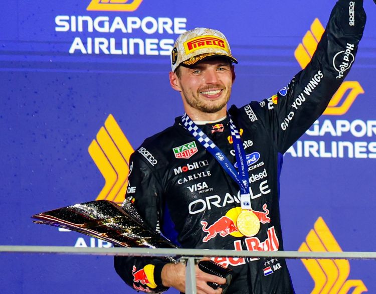 Verstappen “Red Bull”da qələbə sayına görə Şumaxeri geridə qoyub