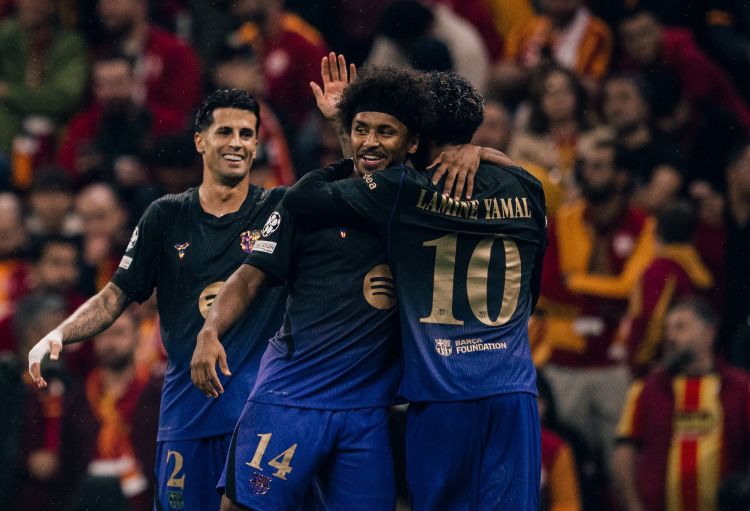 “Barselona” səfərdə “Qalatasaray”ı darmadağın etdi