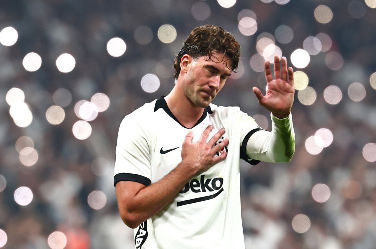 “Beşiktaş” Duşan Vlahoviçin xidmətindən məhrum olub