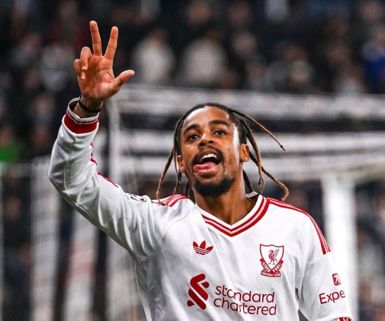 Bredli Barkola “Liverpul”da het-trik etdi