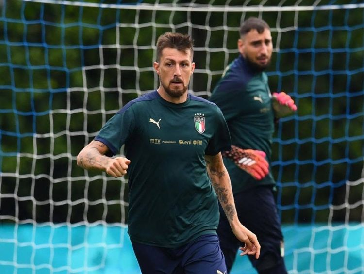 “Sassuolo” sabiq futbolçusu Françesko Açerbini transfer edə bilər