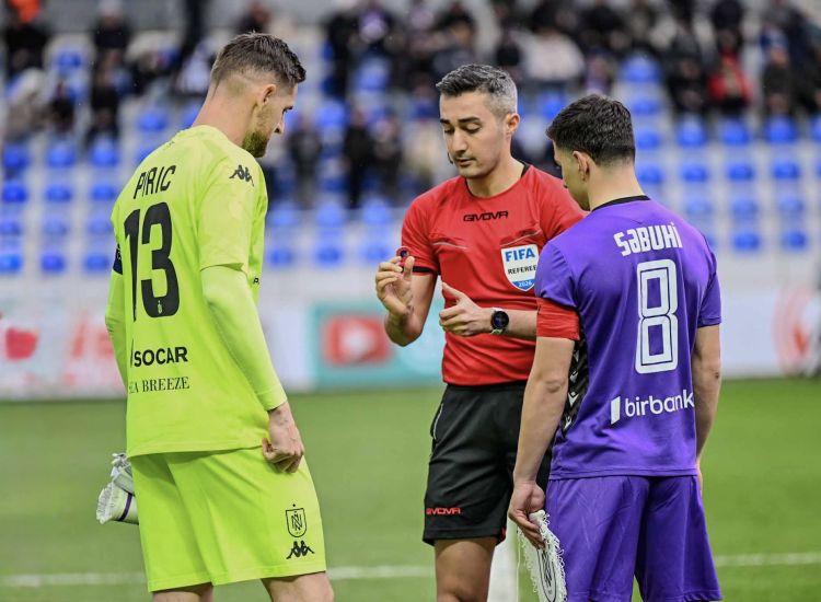 “Qarabağ” – “Neftçi” görüşünü FIFA referisi idarə edəcək