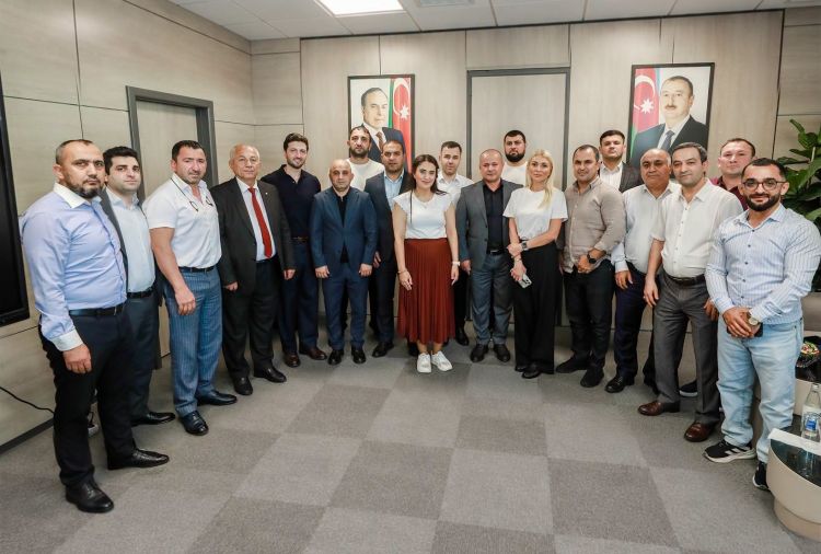 Güləş Federasiyasının regional koordinatorları ilə görüş keçirilib
