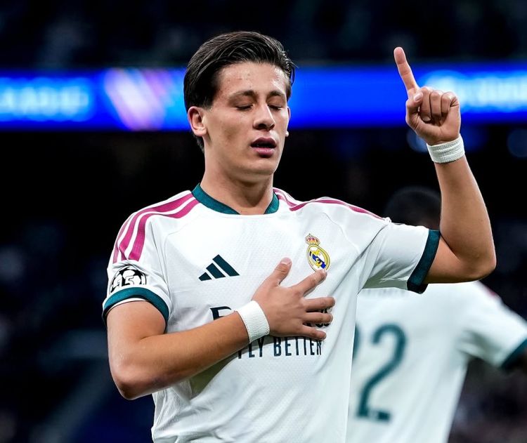 Arda Gülər “Real Madrid”lə müqaviləsini 2032-ci ilə qədər uzatdı