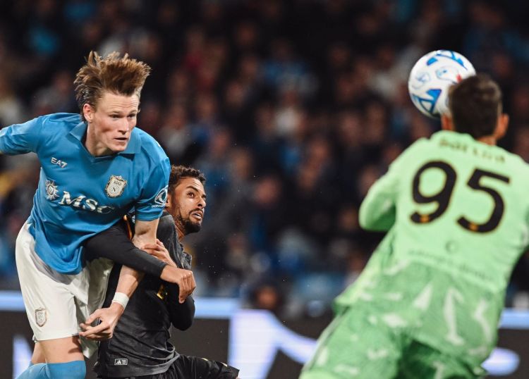 “Roma” “Napoli” ilə səfər oyununda bir xal qazandı