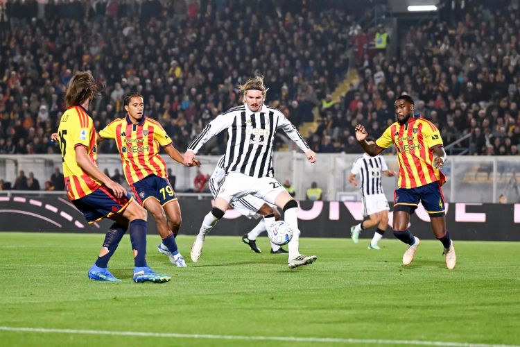 “Yuventus” səfərdə “Leççe”ni məğlub etdi