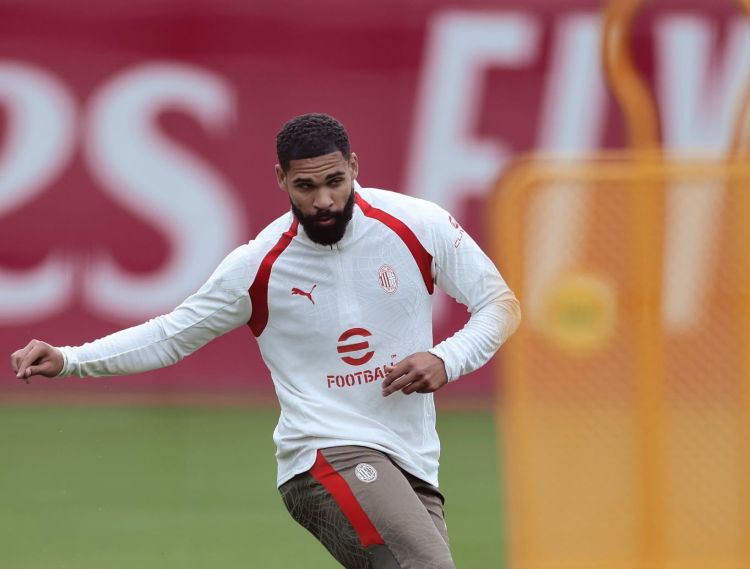 “Milan”ın futbolçusu azı bir ay yaşıl meydanlardan uzaq qalacaq