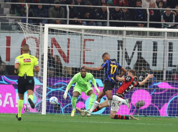 “Milan” derbidə “İnter”i məğlub edib